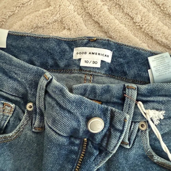 Good American Good Classic Slim Fit Stacked Jeans Blue803 | NWT | Size 10 - Picture 5 of 9